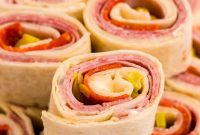Italian Pinwheel Appetizers: Savory Cold Cut Roll-Ups
