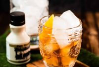 Maple Old-Fashioned Cocktail Recipe: Classic Whiskey Twist