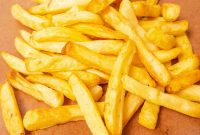 How to Cook Frozen French Fries in an Air Fryer: Crispy in Minutes