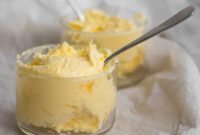 2-Ingredient No-Cook Vanilla Mousse Recipe