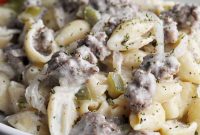 Philly Cheesesteak Casserole with Ground Beef and Peppers