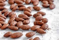 Cinnamon-Spiced Roasted Almonds — Crunchy Snack Recipe