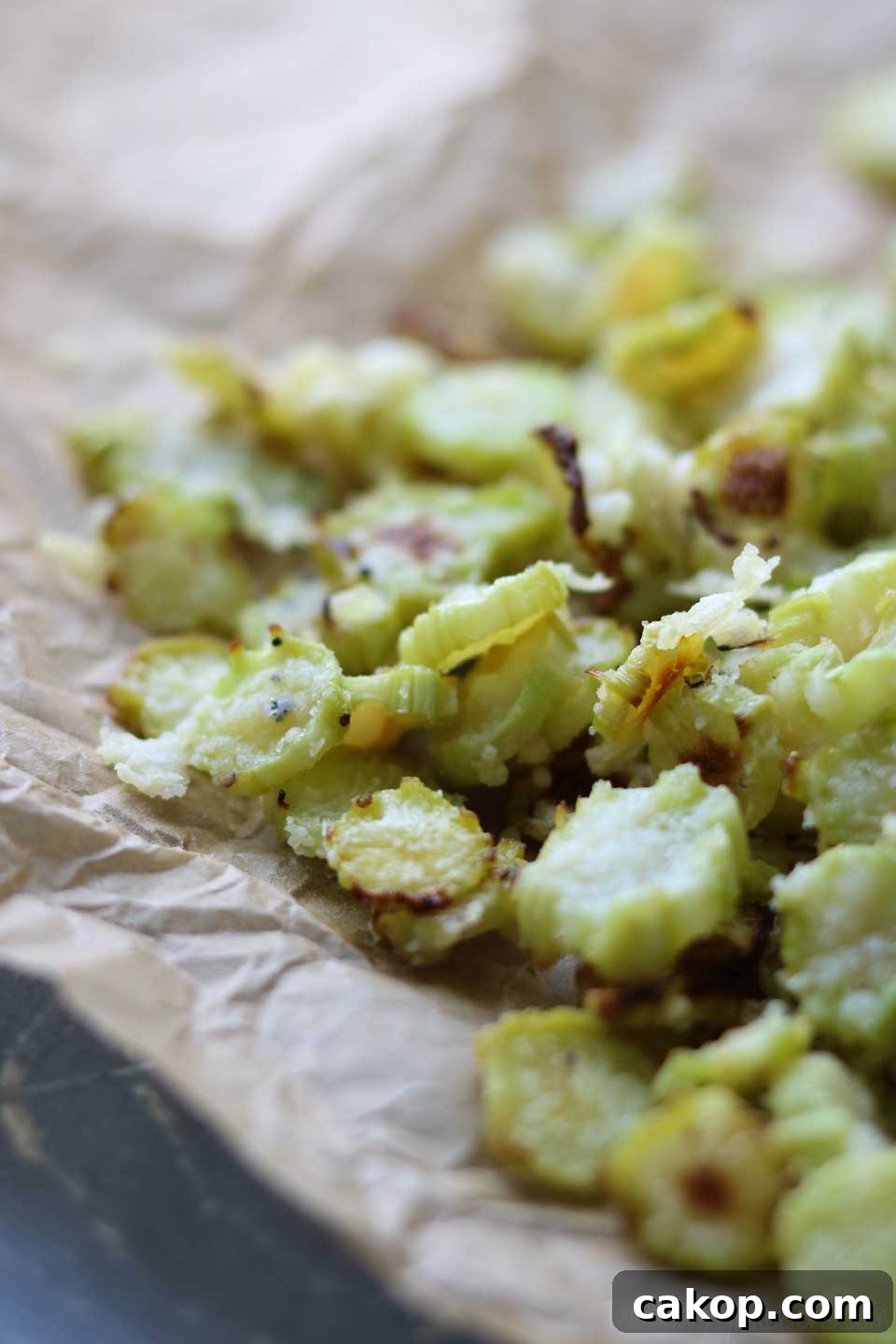 Mmmmmmm … so easy, but this Parmesan Roasted Broccoli Stalk recipe is a true pleasure! And it disappears in no time flat!