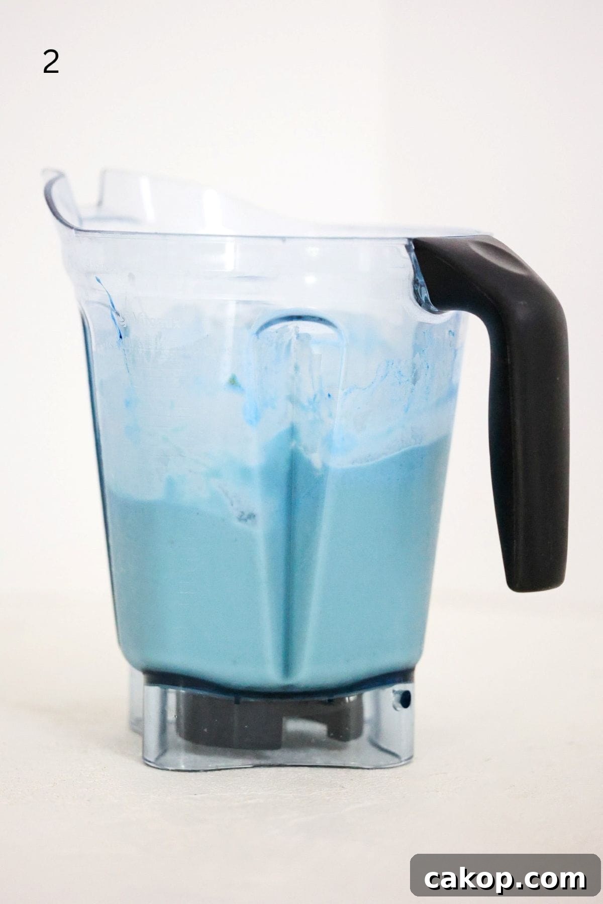Blue Spirulina Smoothie Bowl Recipe for Instagram-Worthy Breakfast 5 Blue spirulina smoothie bowl in a Vitamix blender.