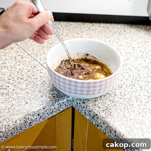 Mixing | Low-Carb, So Simple