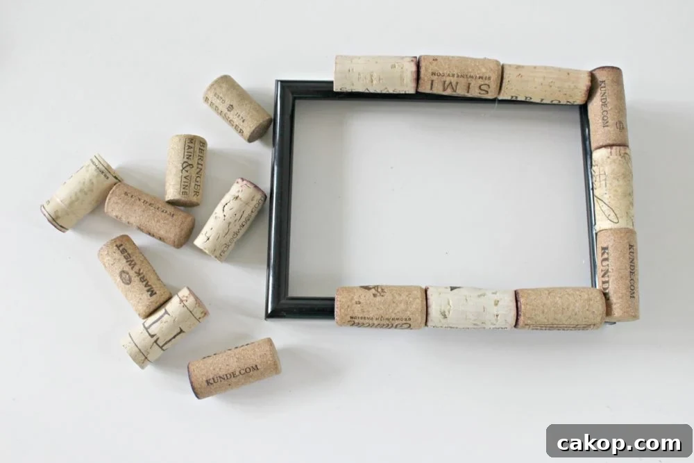 DIY Cork Picture Frame Made from Recycled Wine Corks 6 img 30551 6