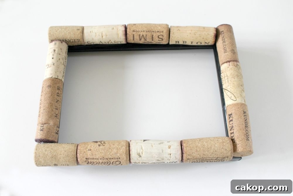 DIY Cork Picture Frame Made from Recycled Wine Corks 7 img 30551 7