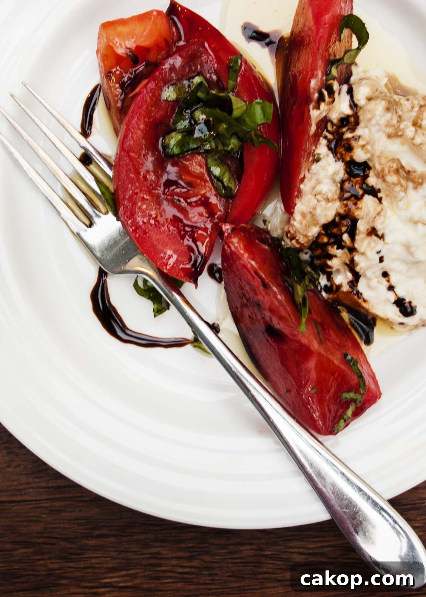Mediterranean Father’s Day Menu: Feast Ideas and Recipes 6 Tomato, Basil Caprese Salad