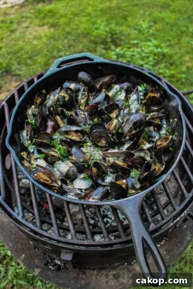 Garlic Parmesan Mussels