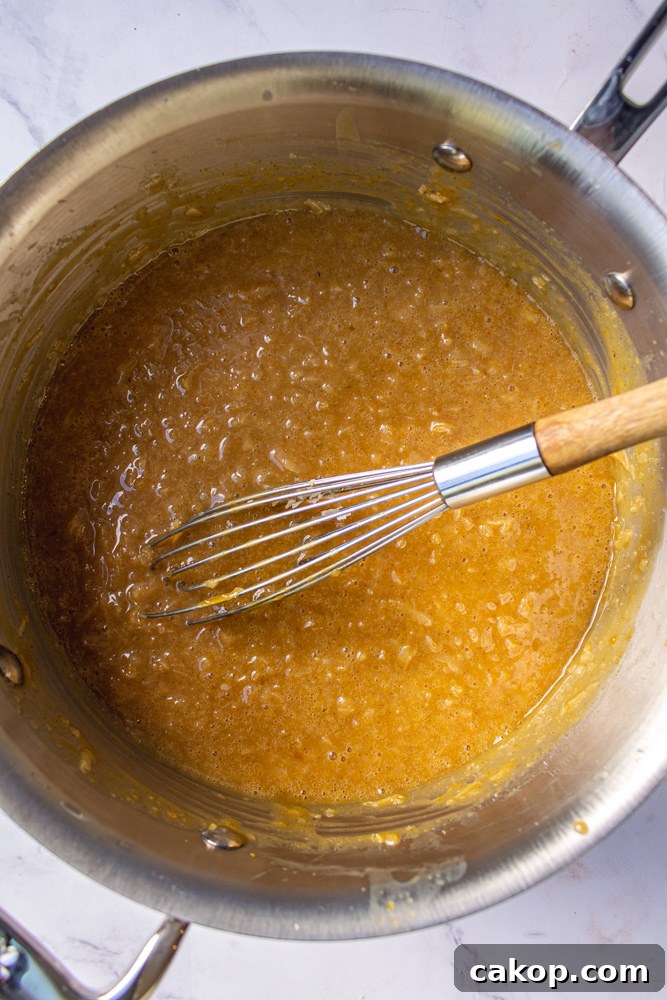 sticky caramel topping