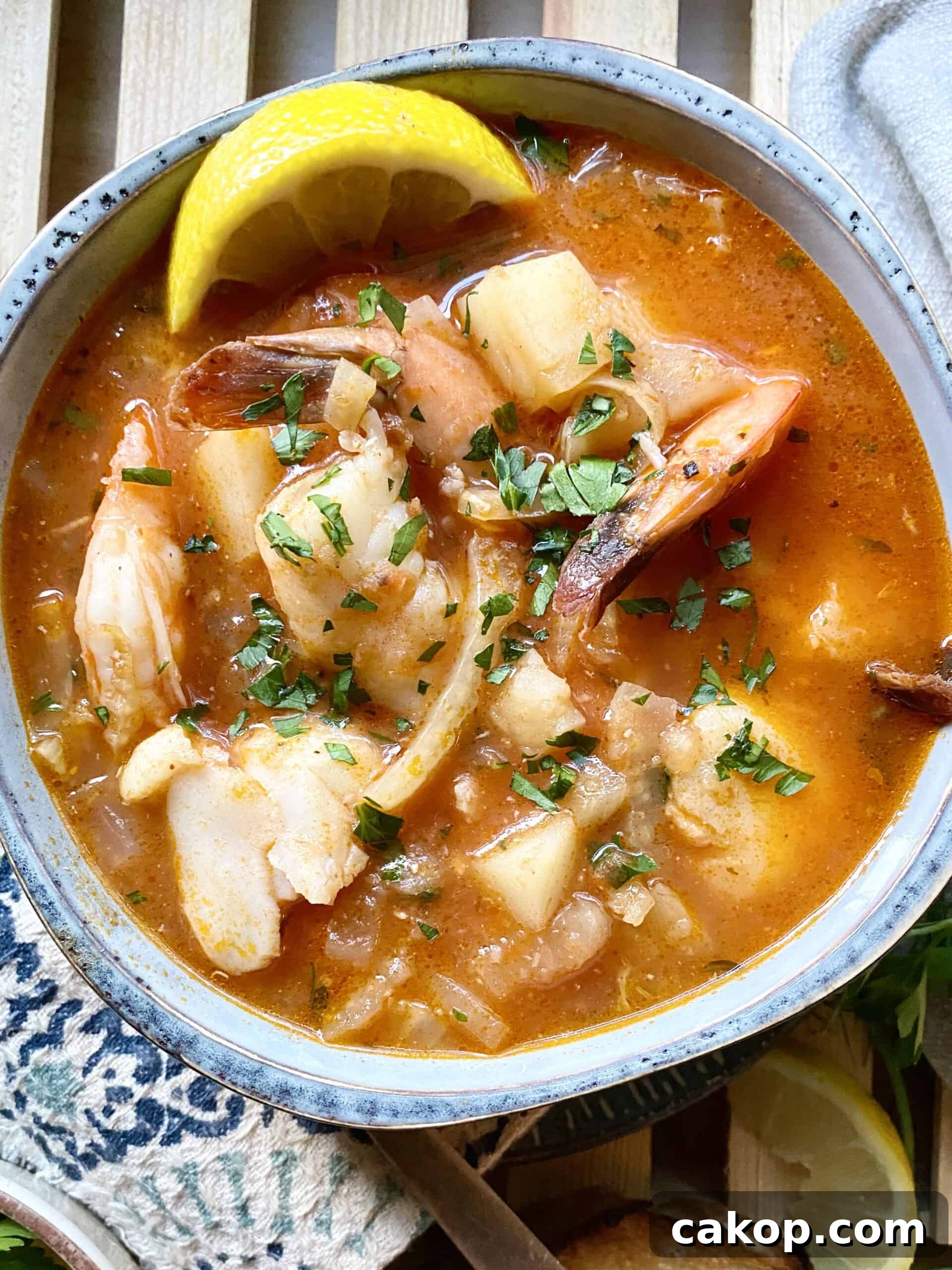 25 Comforting Winter Stews to Warm You Up 25 Seafood Stew with Fennel and Tomatoes
