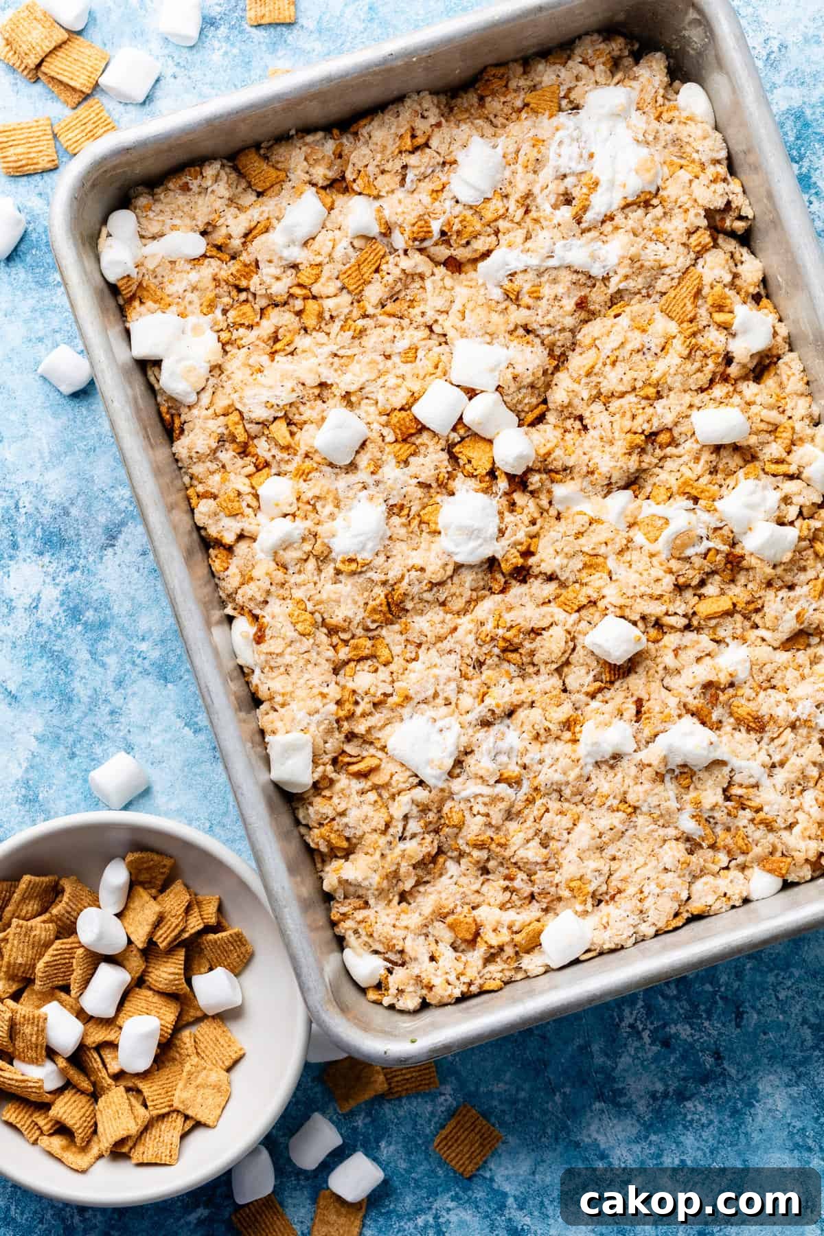 golden graham rice krispies in pan