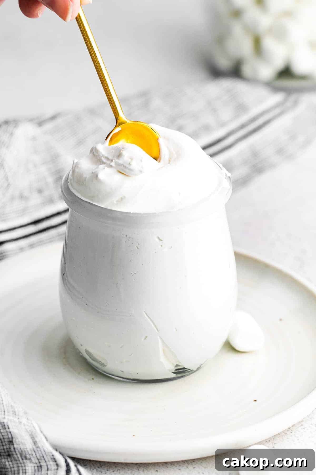 Cotton Candy Marshmallows: Fluffy Homemade Treats to Try 11 Homemade Marshmallow Fluff
