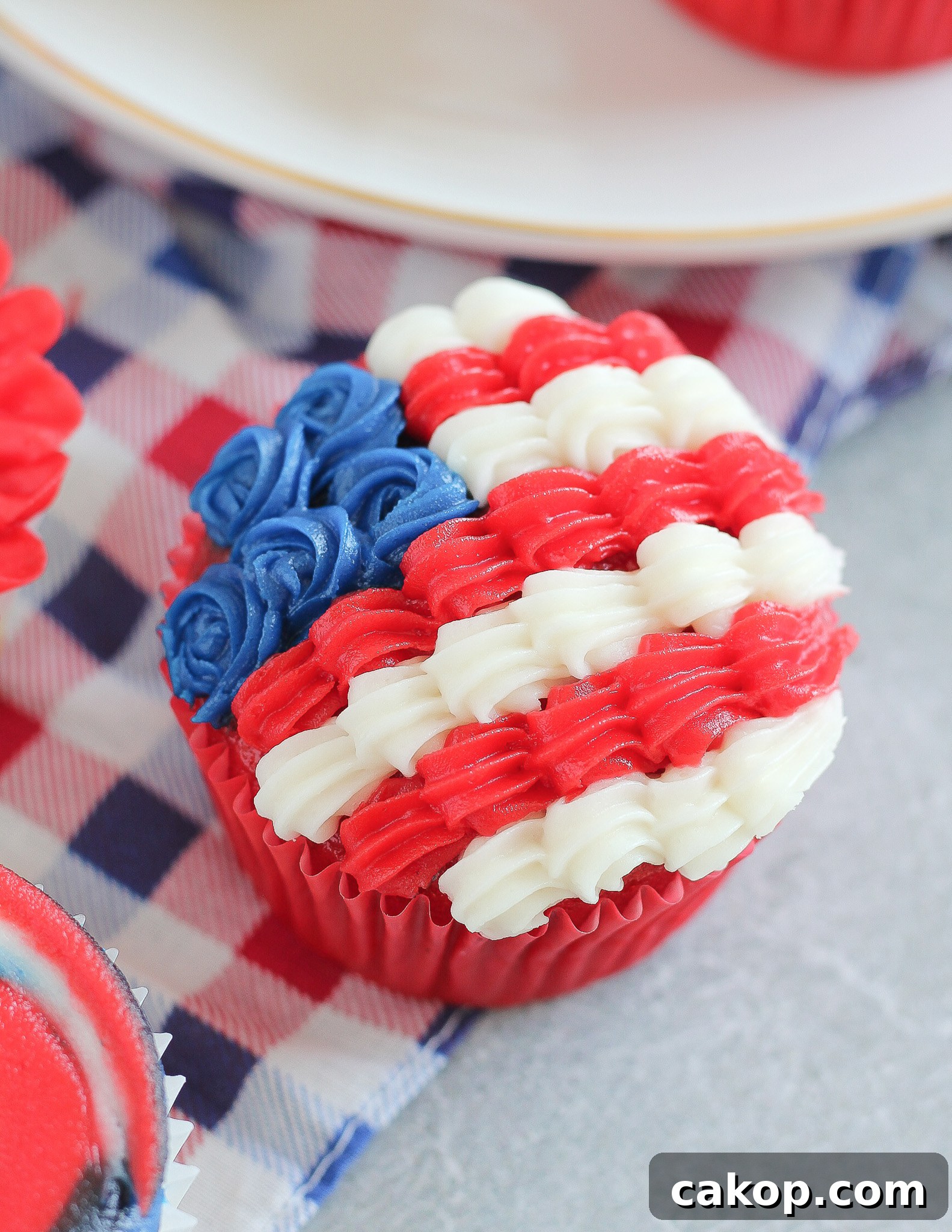 Flag cupcake